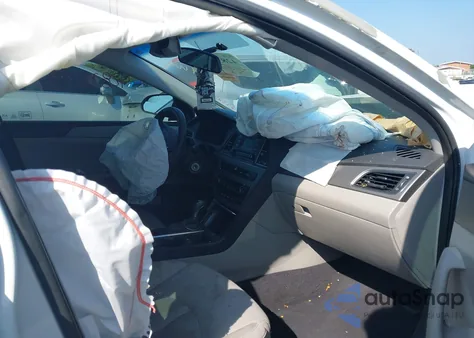 2017 Hyundai Sonata Se из США, поврежденный, VIN 5NPE24AF3HH446247